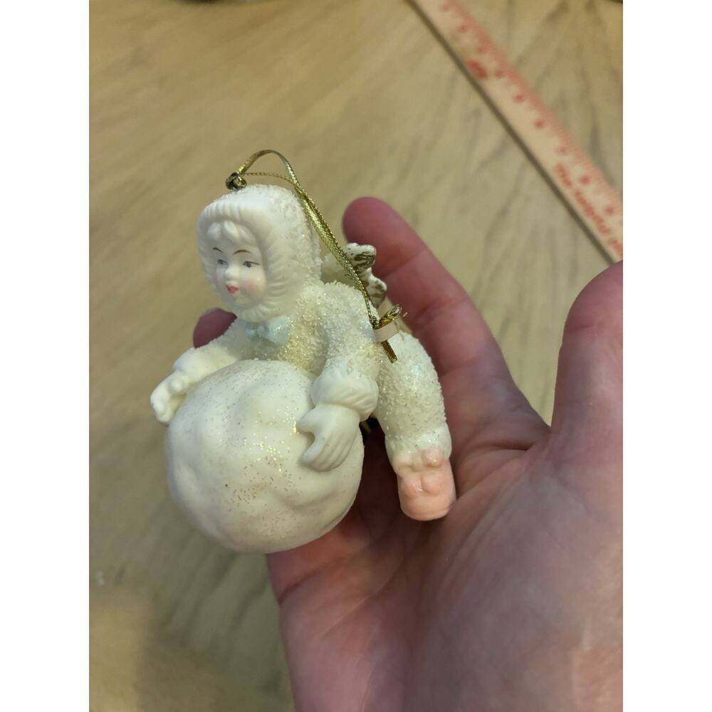 2 VTG Bisque Porcelain Snow Babies Ornaments Angel Star Comet Department 56 - Picture 8 of 15
